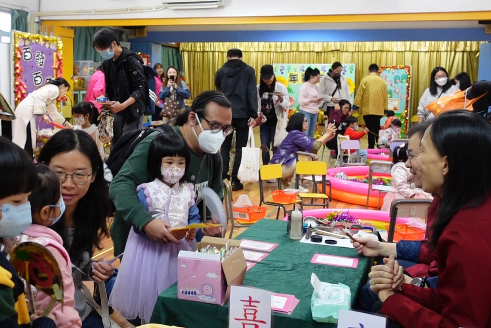 校內新年年宵市場1